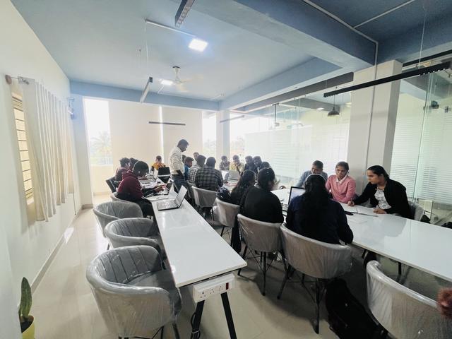 Loginware lab, Hassan